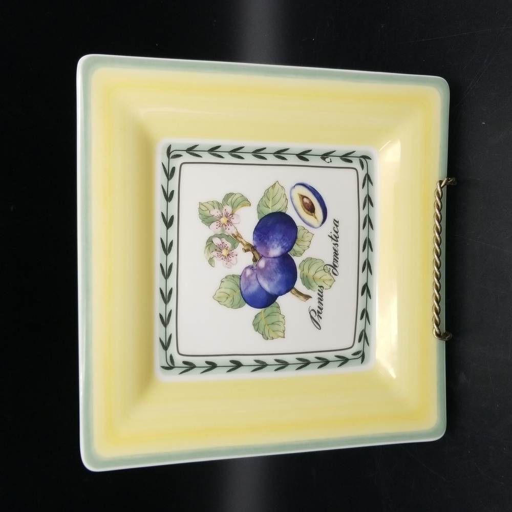 Villeroy & Boch Germany Square French Garden 8" Salad Plate Prunus Domestica